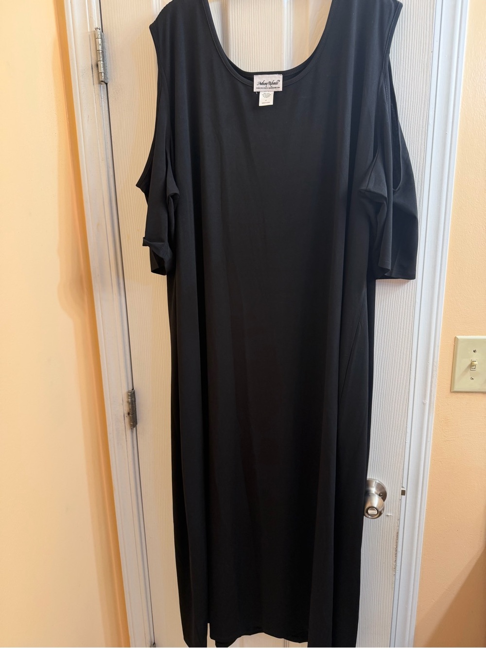Anthony Richards Black Cold-Shoulder Midi Dress